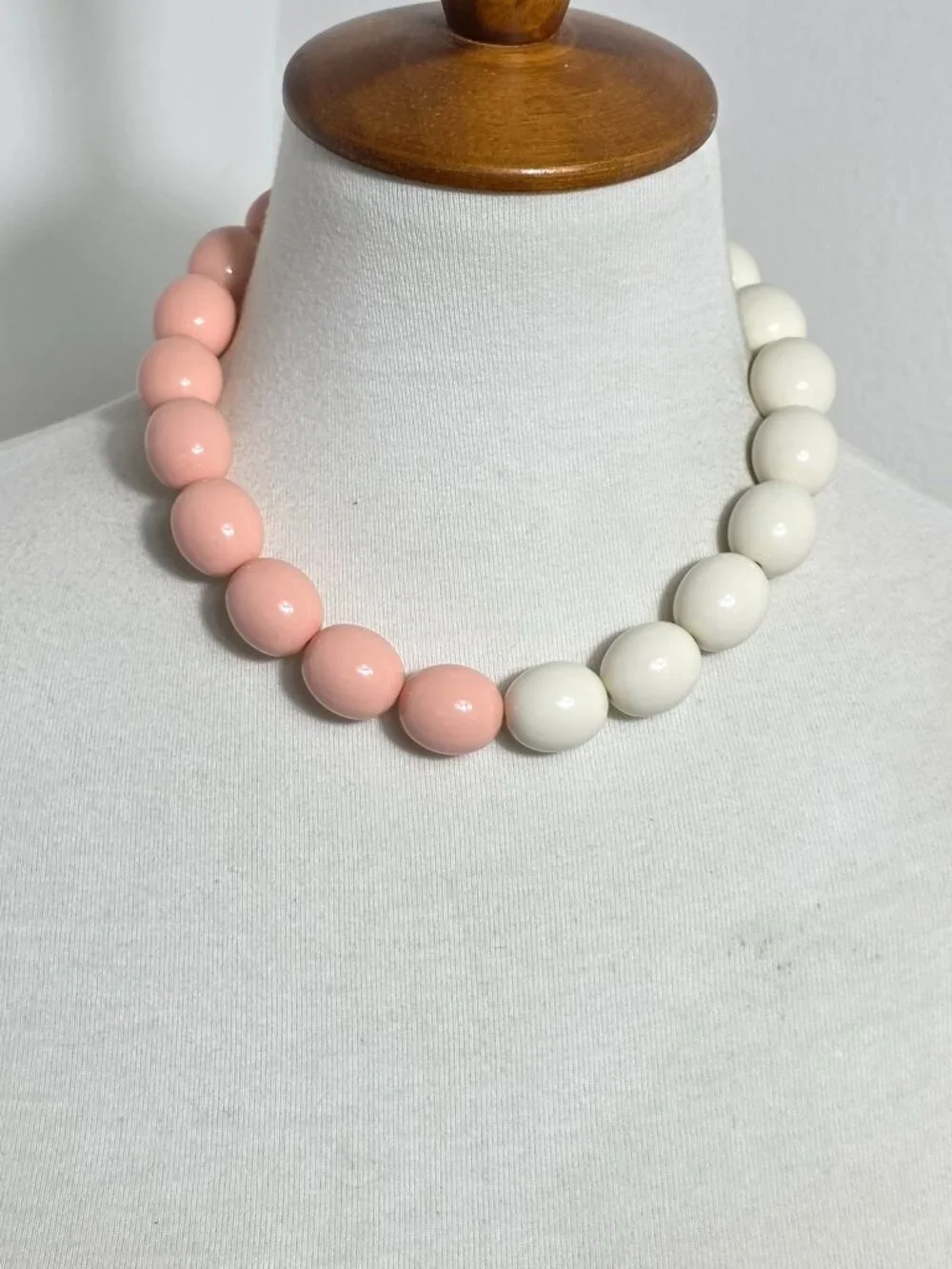 Chunky Bubblegum Bead Necklace Large Graduated Pink & Ivory Beads